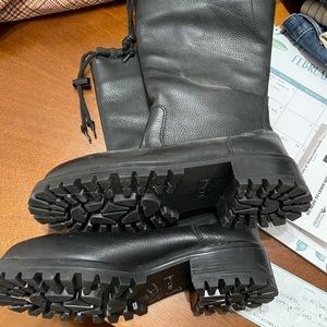 LL Bean Black Leather Snow Boots Women sz10